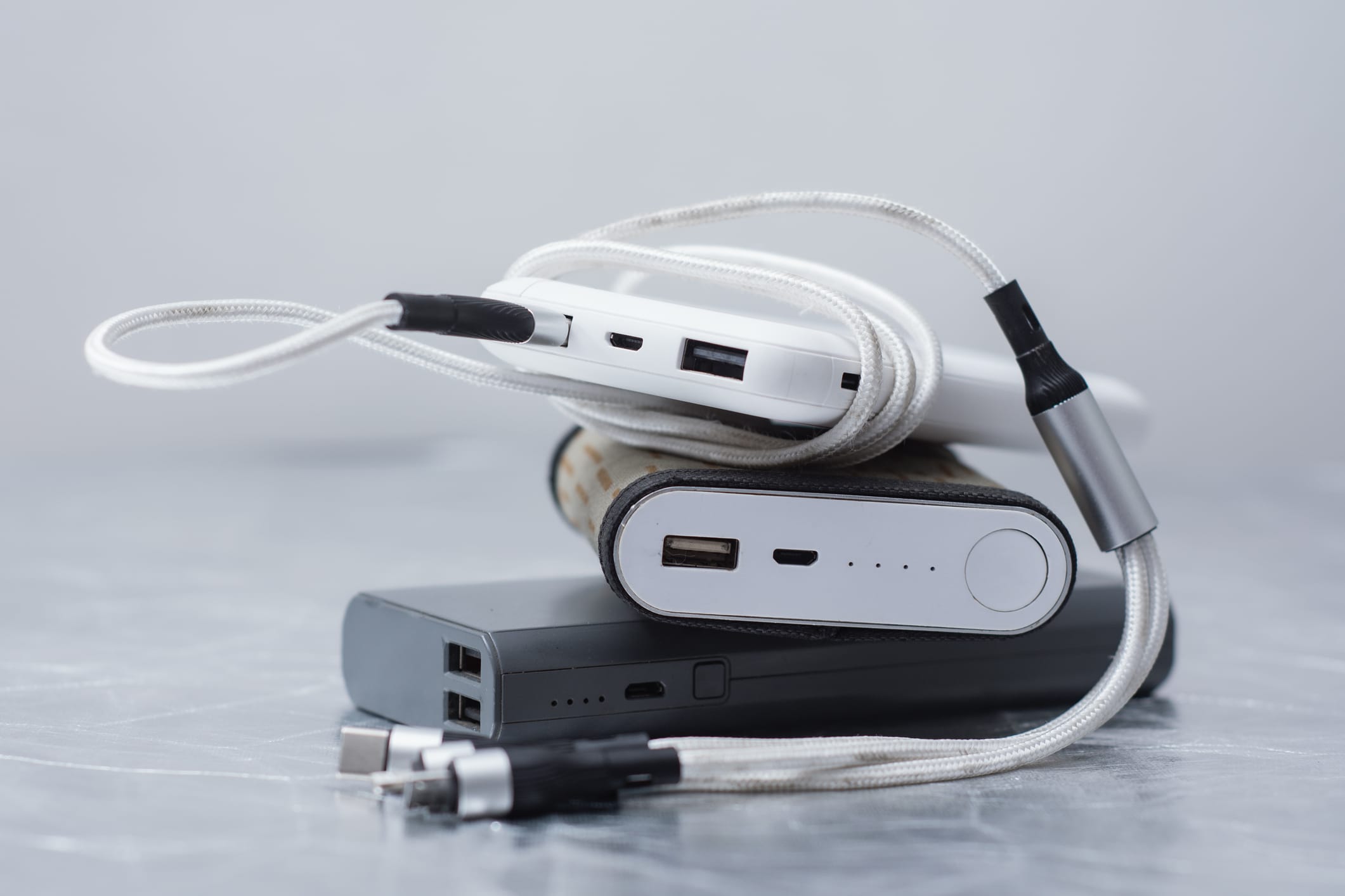倖田來未 POWER BANK（VISUAL) VEEKTOMX Mini Power Banks Recall Lawsuit - Johnson // Becker Lawyers